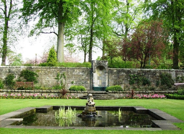 DUNFERMLINE CARNEGIE TRUST SHARE AN UPDATE ON THE REGENERATION OF Pittencrieff Park and House 